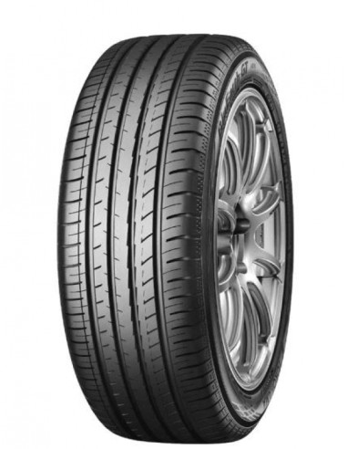 Yokohama BluEarth-GT 235/40 R18 95W